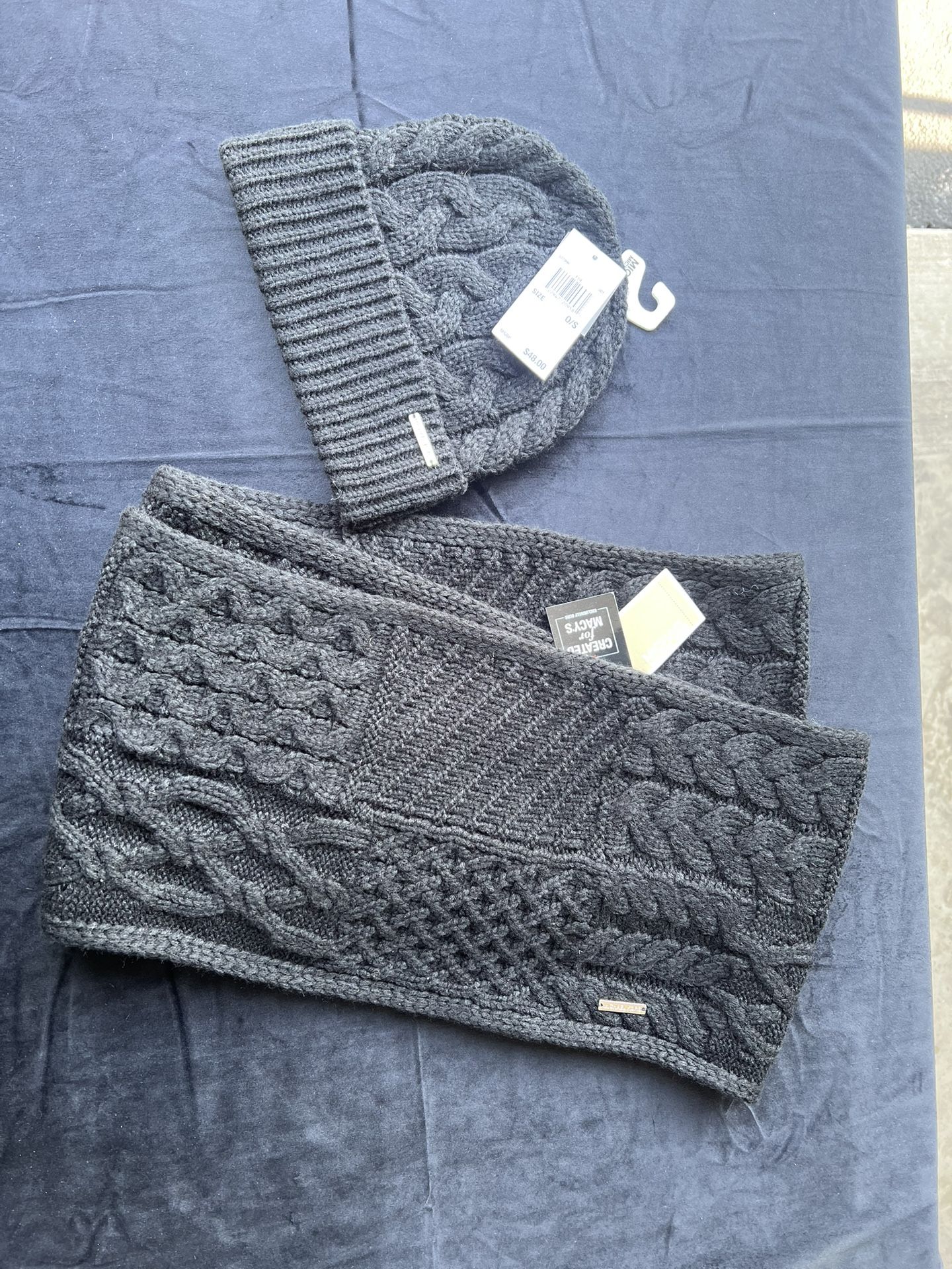 Women’s Black Michael Kors Knit Beanie and Scarf Set