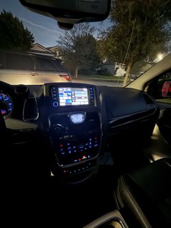 2014 Chrysler Town & Country Touring