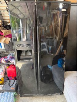 Whirlpool fridge - working great