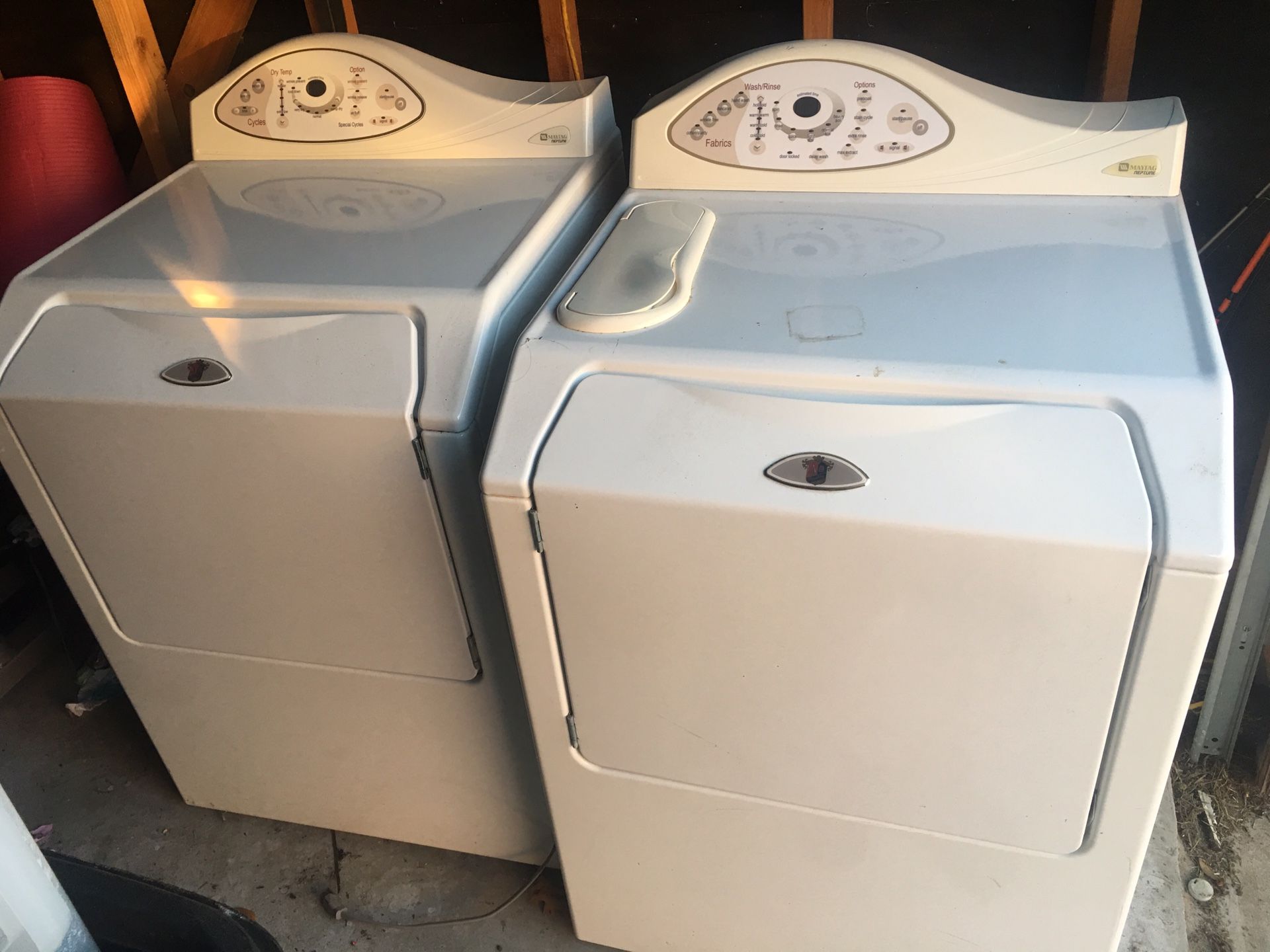 Maytag Washer and Electric Dryer - Pending Pick Up