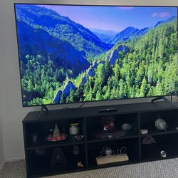 Samsung 70 inch Smart TV
