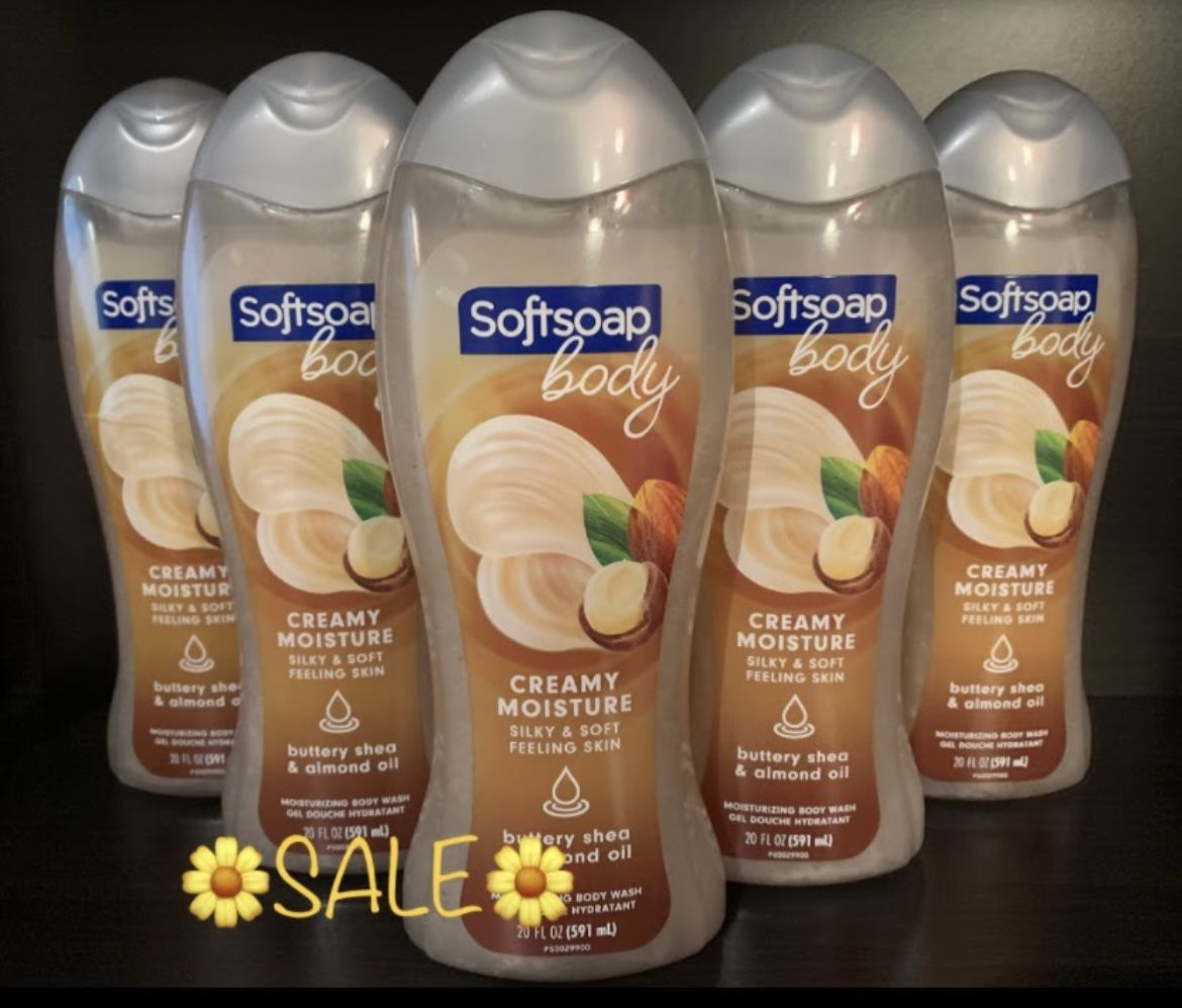 NOW $11.99 ➡️ (PACK OF 3) SOFT SOAP BODY WASH