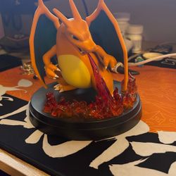 Pokemon TCG Charizard Ex Super Premium Collection Figure/ Statue 