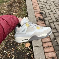 Jordan 4 