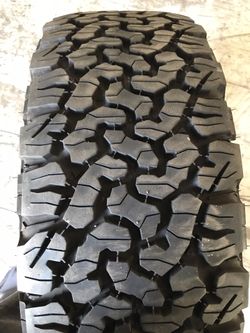 1 Used 265/60/18 BFG All Terrian