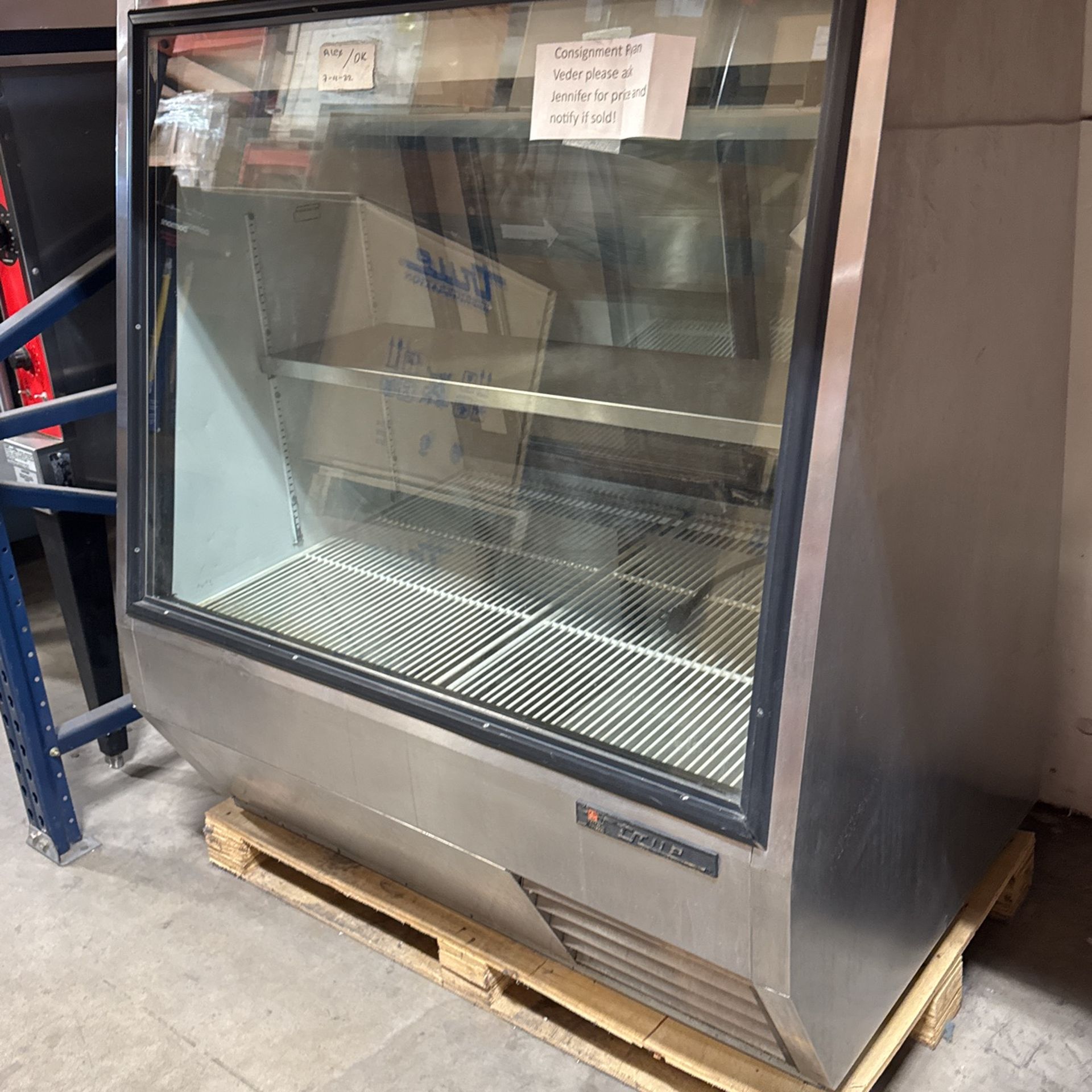 Refrigerated Display Case