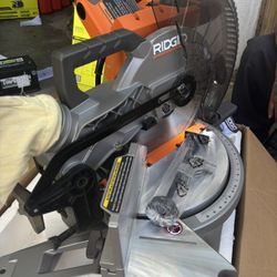 Sliding Compound Miter Saw 10-In Blade 15 Amp Motor Corded Double Bevel 60-Tooth
