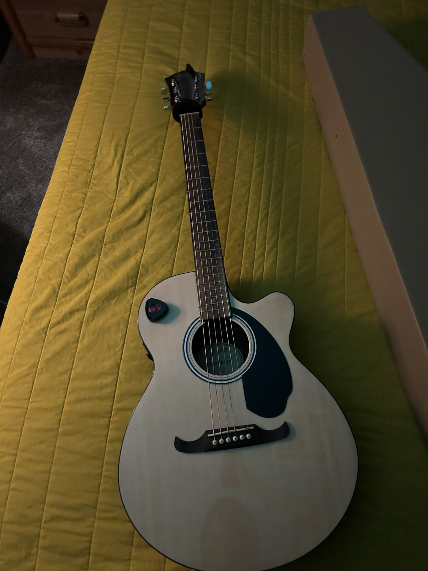 Guitar Fender 