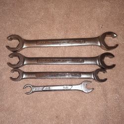 Craftsman Flare Nut Wrench Set 3 PC. SAE. With Extra Wrench. Good Condition!