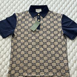 Gucci Men's Beige Navy Blue GG Logo Print Short Sleeve Collared Polo Shirt 