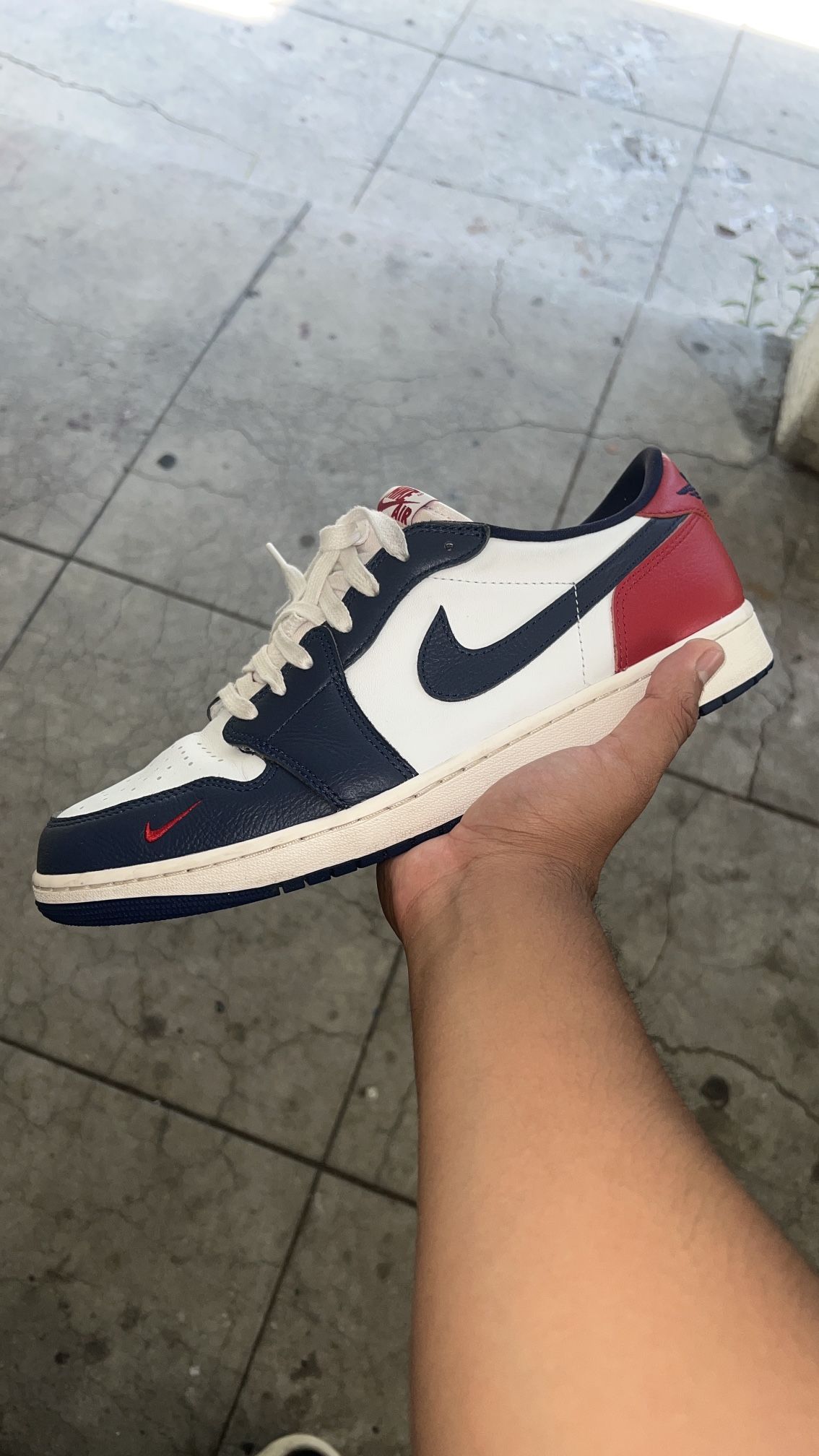 Jordan 1 Low Howard University