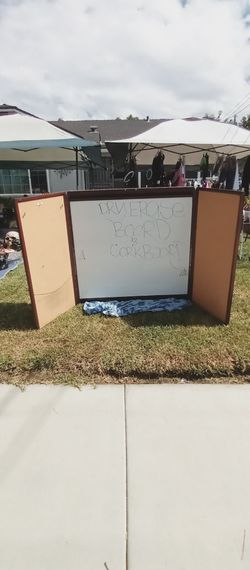 Dry erase board