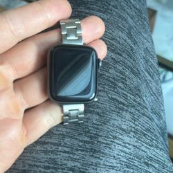 Apple Watch Series 5 40mm