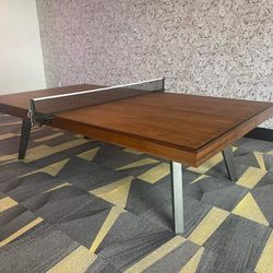 Modern Ping Pong Table 