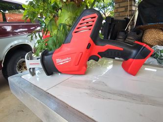 Milwaukee m18 hackzall.     Tool only