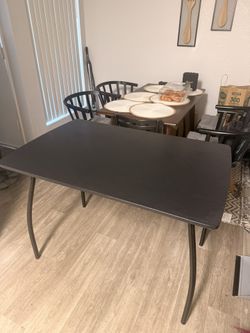 Black dining Table