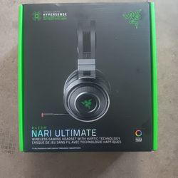 Nari Wireless Gaming Headset