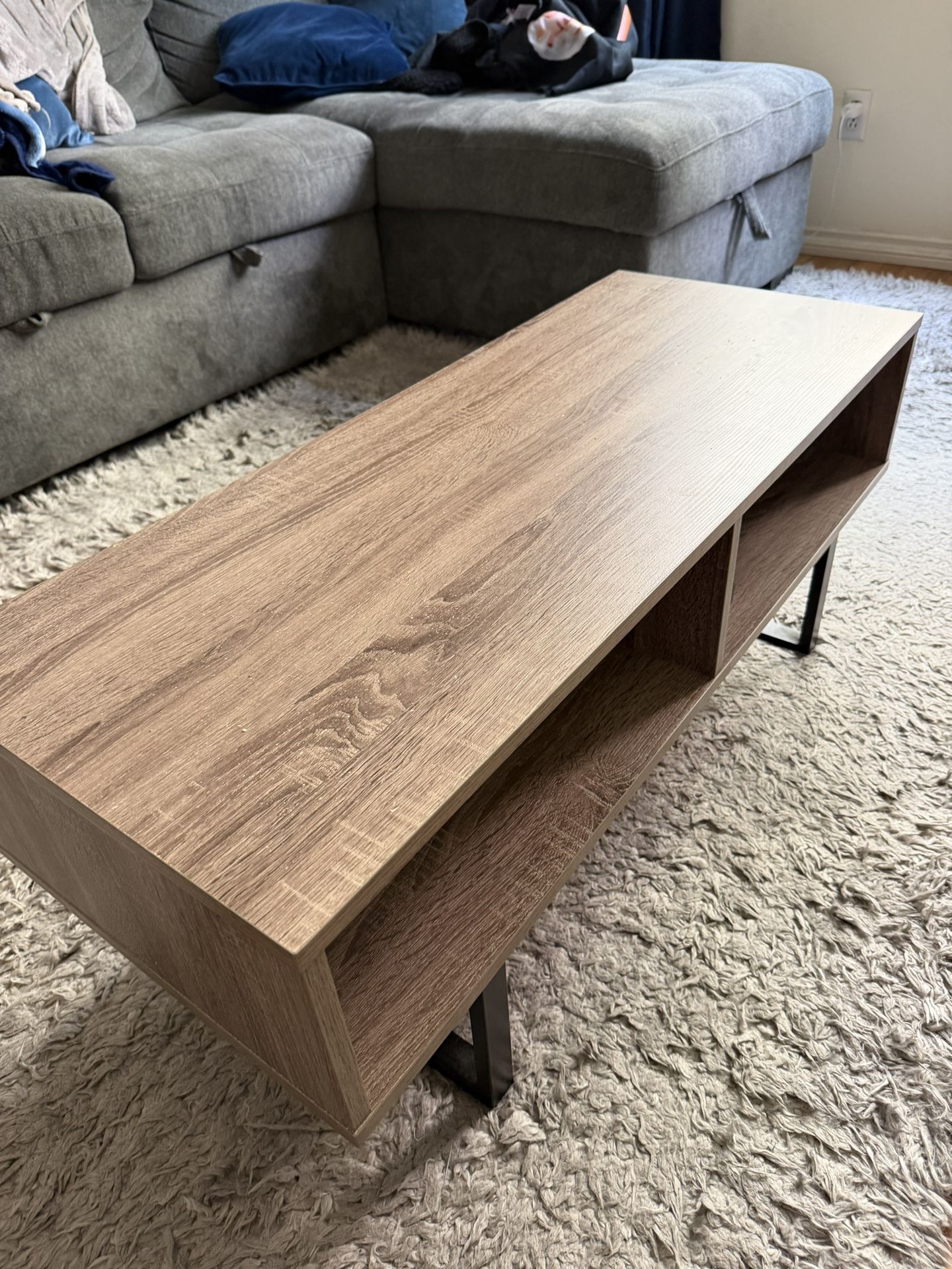Modern Wood Look Coffee Table