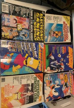 *MASSIVE VINTAGE VIDEO GAME MAGAZINES/POSTERS LOT
