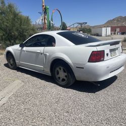 2001 Ford Mustang