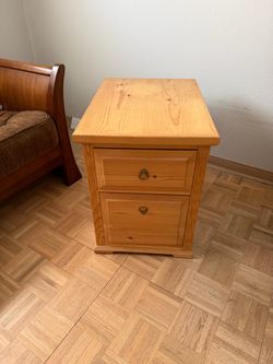 Solid Pine 2-Drawer Nightstand