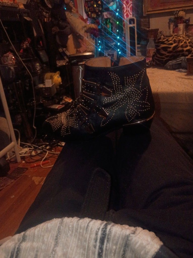 Chloe Kardashian Shoes