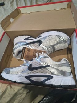 Zapatos nuevos número 10/5