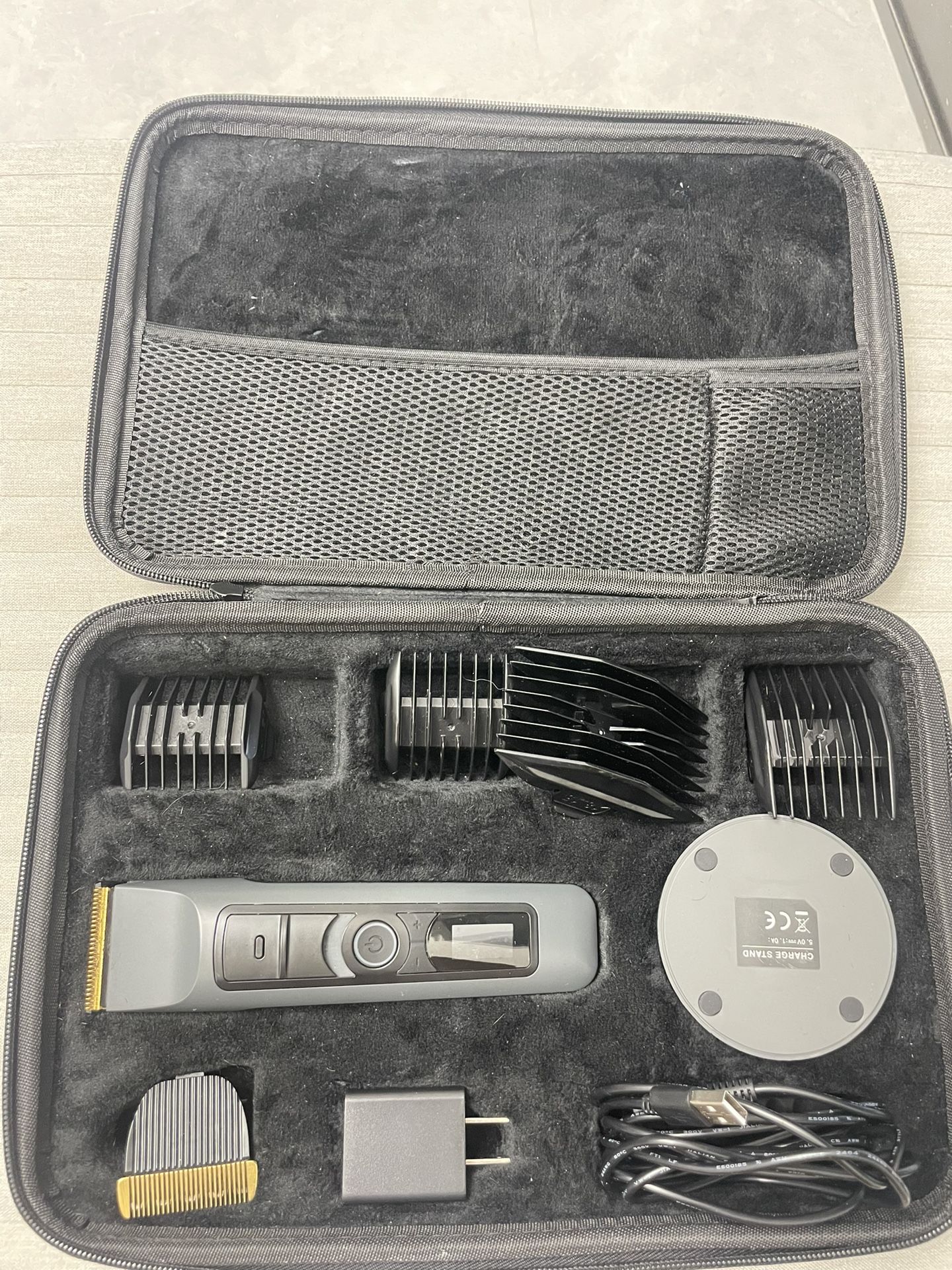 Brio V2 Hair Clipper With Case