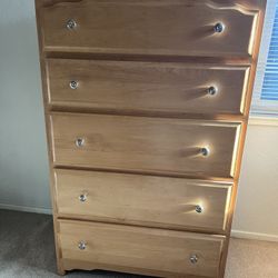 Vintage Solid Wood 5-Drawer Dresser – Natural Finish 