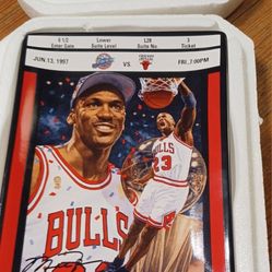 Michael Jordan Collector's Plate Chicago Bulls Ticket To Greatness 5th Ring