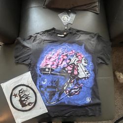 Medium Hellstar Helmet Short Sleeve T-shirt