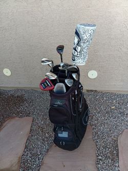 TaylorMade Qi35,Stealth Golf Clubs! Complete Set