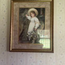 Try New Home Decor! Framed Pictures & Floral Decor. 