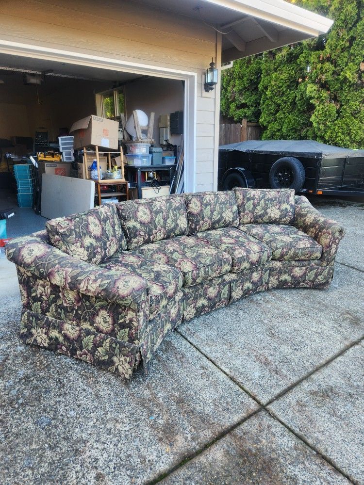 10' Couch
