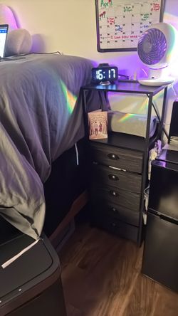 5 Drawer Dresser with Charging Station