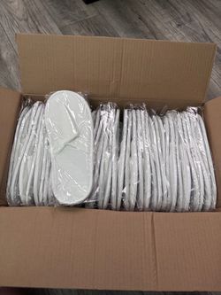 24 disposable slippers