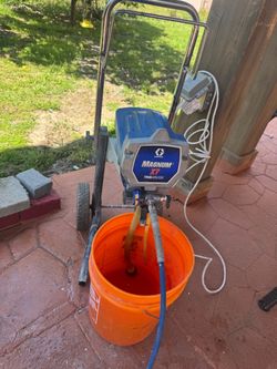 Paint sprayer Graco magnum X7