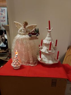 BEAUTIFUL CHRISTMAS ANGEL PLUS CHRISTMAS 🎄 TREE WITH CANDLES BRAND NEW PLUS LIGHTED  TREE 