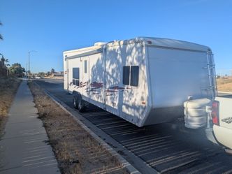 29 ft Ragen Toy Hauler