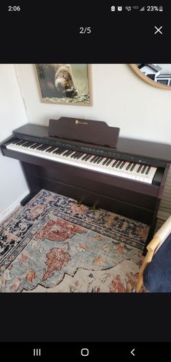 Williams digital piano keyboard.