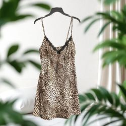 George Brown, Tan, Beige Leopard Print w Adj Straps & Lace V-Neck Nightgown Chemise Women Large 12/14