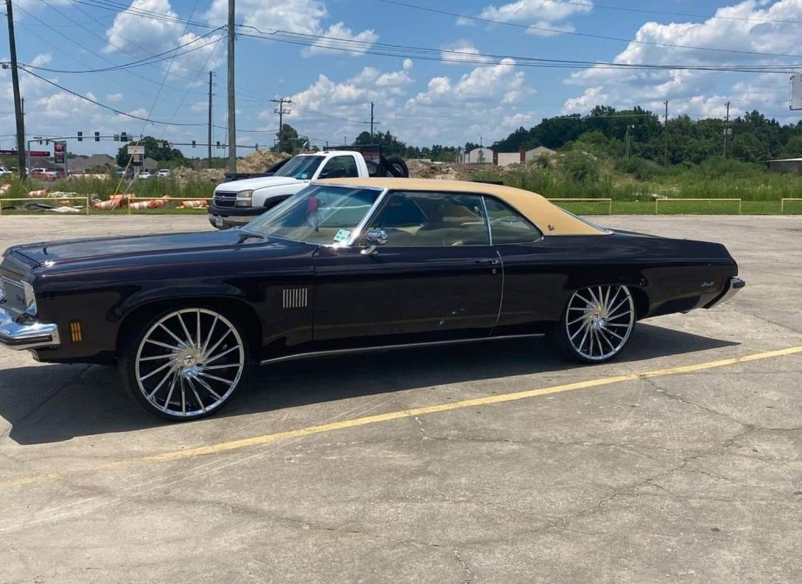 1973 Oldsmobile Delta 88 Royal 2 Door Hard Top