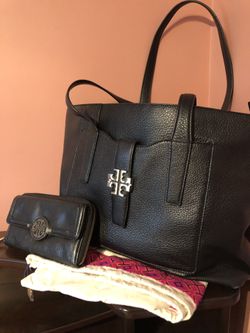 Tory Burch bag and wallet. 