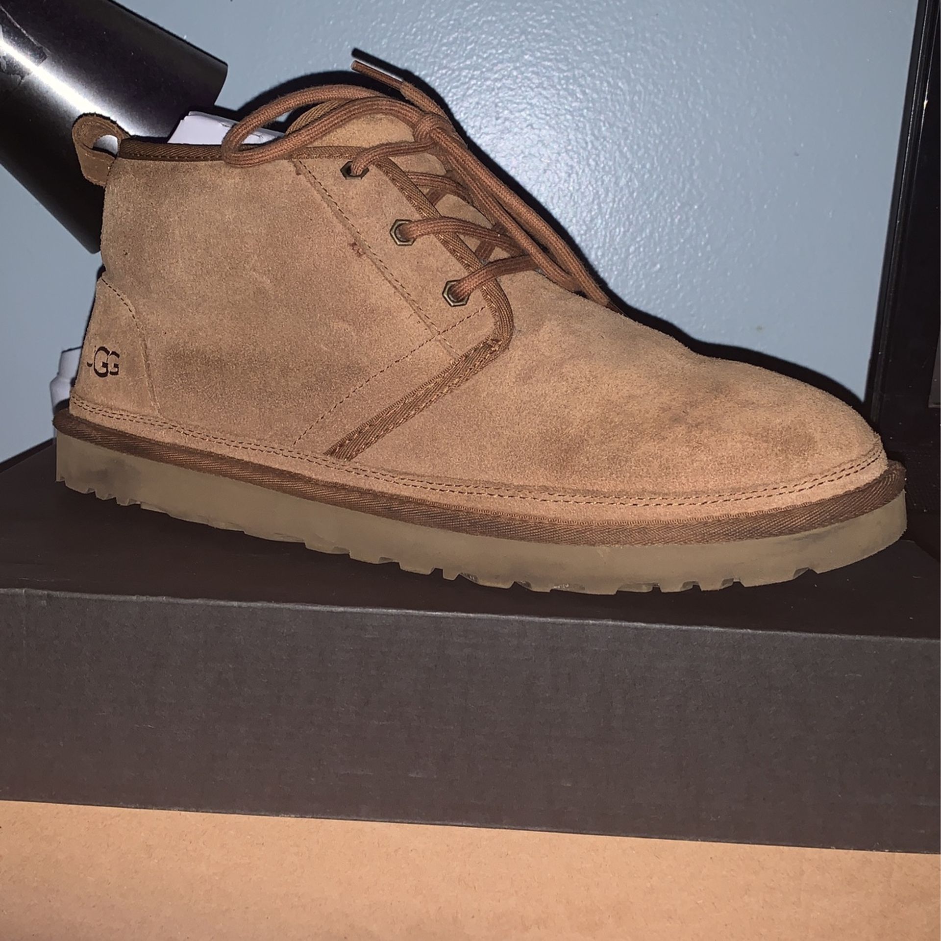 UGG Neumel Size 12 Perfect Condition 