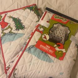 NEW Grinch Twin Reversible Quilt – Holiday Bedding  