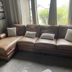 All leather couch-Smith Brothers Of Berne