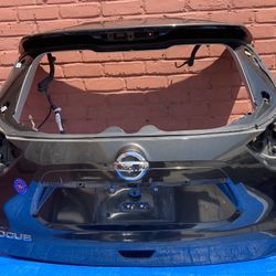 Tail Gate Nissan Rogue 2014-20
