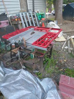 Customized craftsman tablesaw w/ extended table
