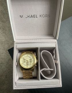 Micheal Kors Watch for Men or Women