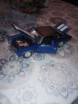 1972 Chevrolet Chevelle 1/18 Scale Collection. Toy